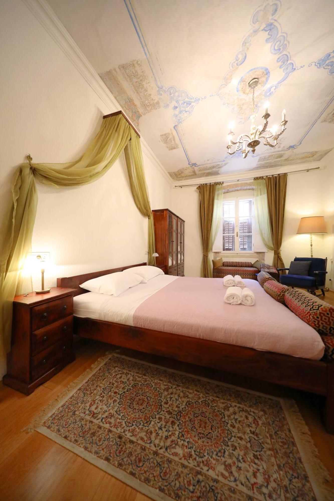 Apartment Petrizio